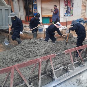 SE RETOMAN OBRAS DE PAVIMENTADO EN LA CALLE MORALES