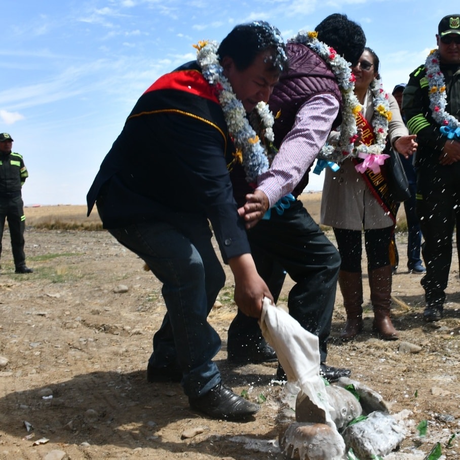 EL ALCALDE NAPOLEÓN YAHUASI INAUGURÓ 4 OBRAS EN URBANIZACION CBN EN EL DISTRITO DOS