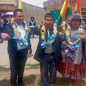 LA UNIDAD EDUCATIVA HUGO ORDOÑEZ SARAVIA YA CUENTA CON UN MURO PERIMETRAL